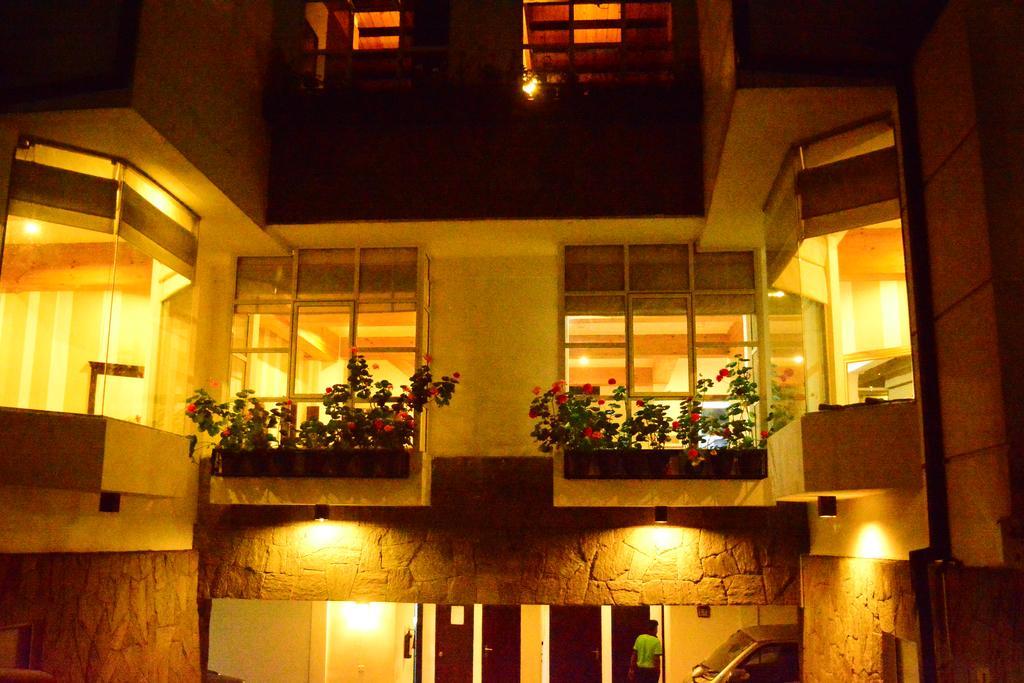 独特小屋酒店 努沃勒埃利耶 外观 照片